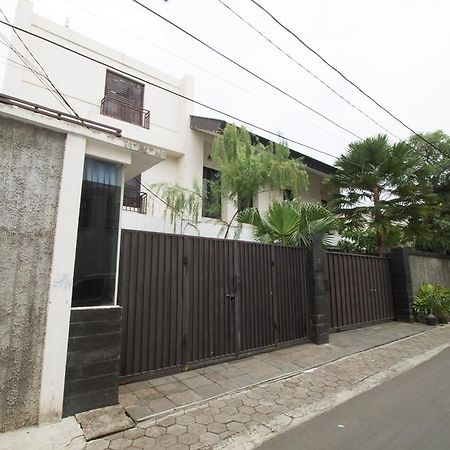 Reddoorz Near Taman Puring Hotel จาการ์ตา ภายนอก รูปภาพ